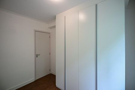 Apartamento à venda com 103m², 3 quartos e 2 vagasQuarto 2