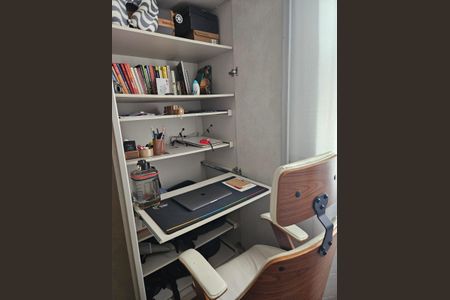 Apartamento para alugar com 103m², 3 quartos e 2 vagasQuarto