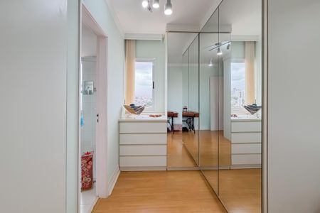 Apartamento à venda com 167m², 3 quartos e 3 vagasCloset da Suíte