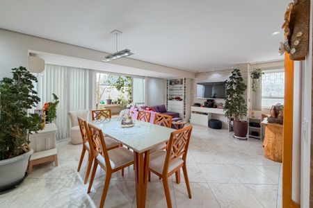 Sala de apartamento à venda com 3 quartos, 167m² em Vila São José, São Paulo