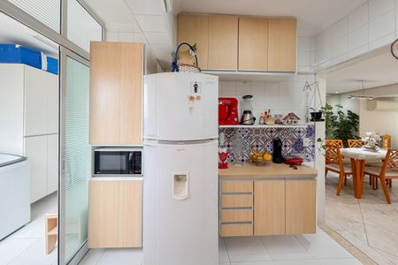 Apartamento à venda com 167m², 3 quartos e 3 vagasCozinha