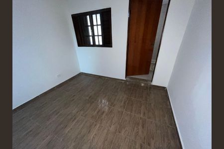 Suite  de casa para alugar com 4 quartos, 120m² em Vila Sao Silvestre (zona Leste), São Paulo