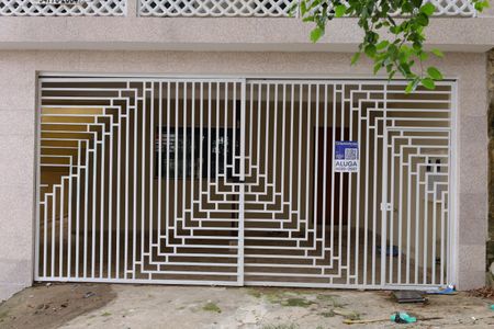 Casa para alugar com 120m², 5 quartos e 1 vaga Casa para alugar com 120m², 5 quartos e 1 vagaFachada do imóvel - Placa instalada no portão do imóvel - Código da placa: KJFK-558