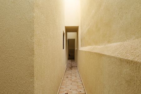 Casa para alugar com 120m², 5 quartos e 1 vagaCorredor lateral