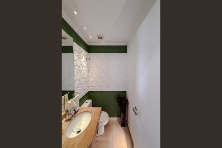 Apartamento para alugar com 170m², 3 quartos e 3 vagas Apartamento para alugar com 170m², 3 quartos e 3 vagasLavabo