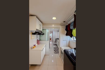 Apartamento para alugar com 170m², 3 quartos e 3 vagas Apartamento para alugar com 170m², 3 quartos e 3 vagasÁrea de Serviço