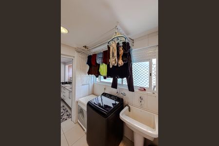 Apartamento para alugar com 170m², 3 quartos e 3 vagas Apartamento para alugar com 170m², 3 quartos e 3 vagasÁrea de Serviço