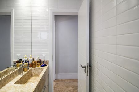 Casa à venda com 187m², 3 quartos e 4 vagasBanheiro 3