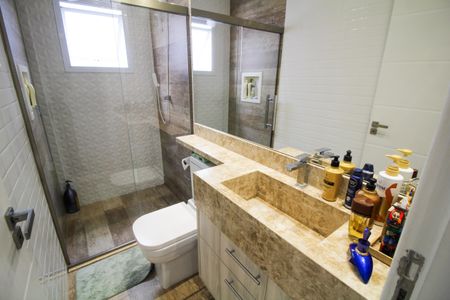 Casa à venda com 187m², 3 quartos e 4 vagasBanheiro 3