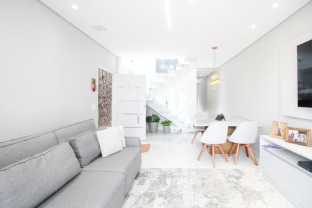 Casa à venda com 187m², 3 quartos e 4 vagasSala