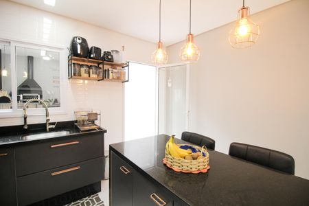 Casa à venda com 187m², 3 quartos e 4 vagasBanheiro 3