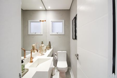 Casa à venda com 187m², 3 quartos e 4 vagasBanheiro 1 - Lavabo