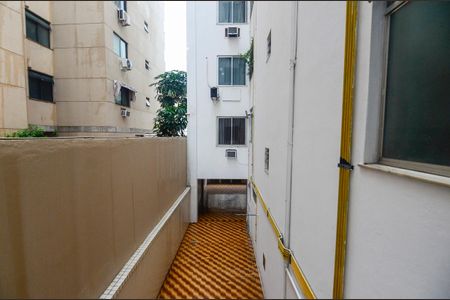 Apartamento à venda com 120m², 3 quartos e 2 vagas Apartamento à venda com 120m², 3 quartos e 2 vagasSuíte