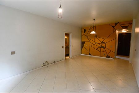 Apartamento à venda com 120m², 3 quartos e 2 vagas Apartamento à venda com 120m², 3 quartos e 2 vagasSala