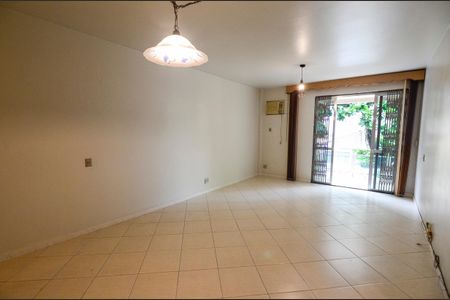 Apartamento à venda com 120m², 3 quartos e 2 vagas Apartamento à venda com 120m², 3 quartos e 2 vagasSala