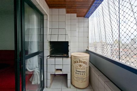 Apartamento para alugar com 64m², 3 quartos e 1 vagaSacada 