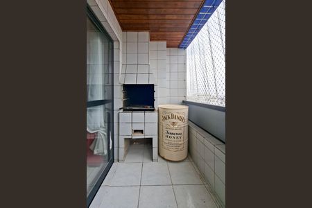 Apartamento para alugar com 64m², 3 quartos e 1 vagaSacada 