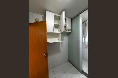 Apartamento à venda com 55m², 2 quartos e 1 vagaCozinha