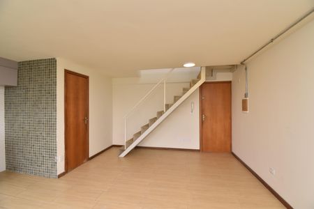 Apartamento para alugar com 56m², 1 quarto e 1 vagaSala e Cozinha