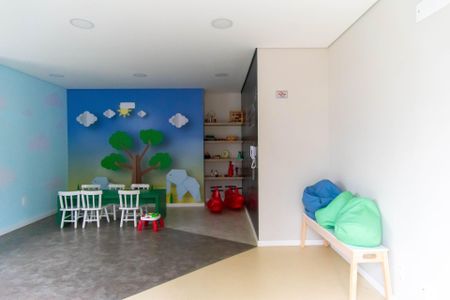 Apartamento à venda com 45m², 2 quartos e sem vagaÁrea comum