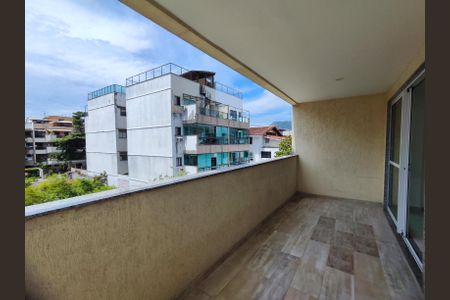 Apartamento para alugar com 85m², 3 quartos e 2 vagasVaranda