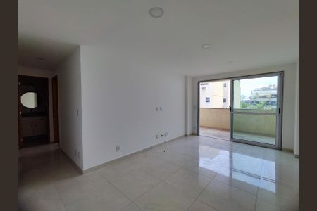 Sala de apartamento para alugar com 3 quartos, 85m² em Recreio dos Bandeirantes, Rio de Janeiro