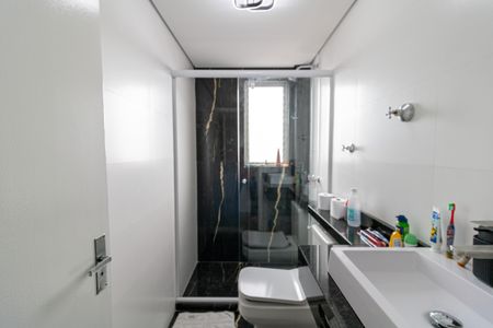 Apartamento para alugar com 136m², 3 quartos e sem vagaBanheiro da Suíte