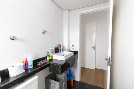 Apartamento para alugar com 136m², 3 quartos e sem vagaBanheiro da Suíte