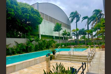 Apartamento para alugar com 42m², 1 quarto e 1 vagaÁrea comum - Piscina