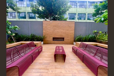 Apartamento para alugar com 42m², 1 quarto e 1 vagaÁrea de Lareira