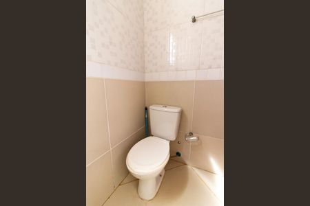 Banheiro de kitnet/studio para alugar com 1 quarto, 35m² em Cidade Universitária, Campinas