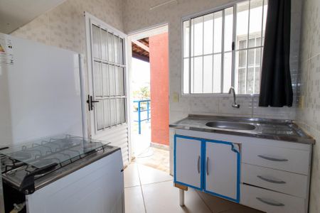 Cozinha de kitnet/studio para alugar com 1 quarto, 35m² em Cidade Universitária, Campinas