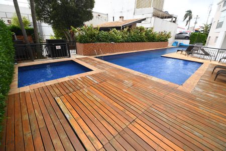 Apartamento à venda com 70m², 3 quartos e 2 vagasÁrea comum - Piscina