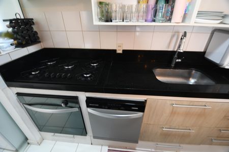 Apartamento à venda com 70m², 3 quartos e 2 vagasCozinha