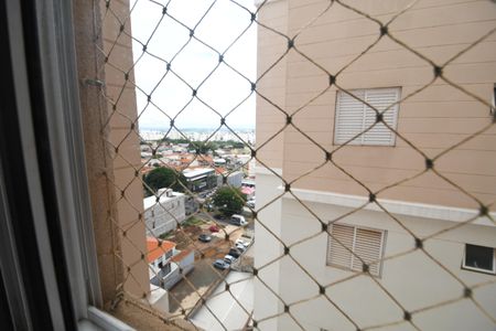 Apartamento à venda com 70m², 3 quartos e 2 vagasQuarto 1 - Vista
