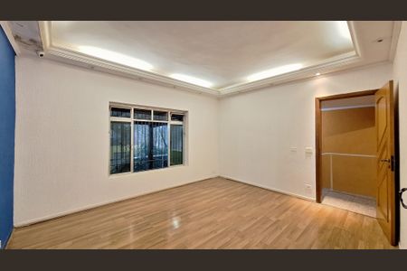 Sala de casa para alugar com 2 quartos, 132m² em Vila Romana, São Paulo