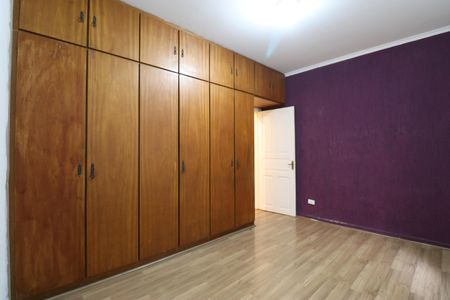 Casa para alugar com 132m², 2 quartos e 1 vagaQuarto