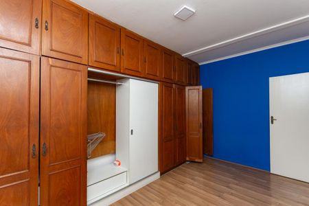 Casa à venda com 190m², 3 quartos e 1 vaga Casa à venda com 190m², 3 quartos e 1 vagaSuíte