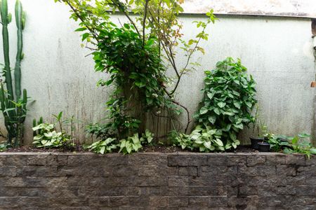 Casa à venda com 190m², 3 quartos e 1 vaga Casa à venda com 190m², 3 quartos e 1 vagaVista