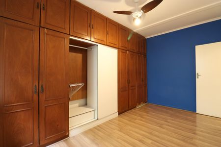 Casa para alugar com 132m², 2 quartos e 1 vagaSuíte