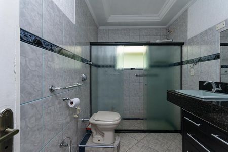 Casa à venda com 190m², 3 quartos e 1 vaga Casa à venda com 190m², 3 quartos e 1 vagaBanheiro Social