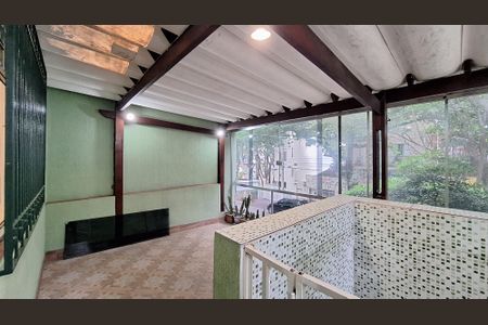 Casa para alugar com 132m², 2 quartos e 1 vagaVaranda