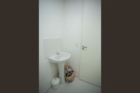 Apartamento à venda com 35m², 2 quartos e sem vagaBANHEIRO