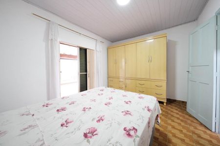 Casa para alugar com 130m², 2 quartos e 2 vagasQuarto 2