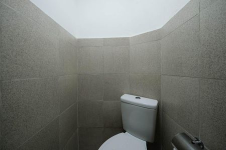 Casa para alugar com 130m², 2 quartos e 2 vagasLavabo