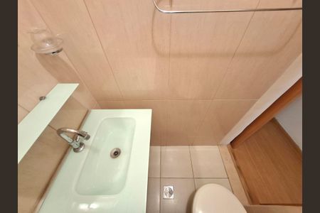 Apartamento à venda com 80m², 2 quartos e sem vaga Apartamento à venda com 80m², 2 quartos e sem vagaBanheiro