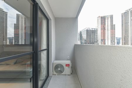 Kitnet/Studio para alugar com 1 quarto, 25m² em Jardim das Acacias, São Paulo