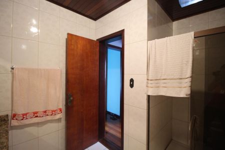 Apartamento para alugar com 312m², 3 quartos e 2 vagasBanheiro da Suíte 1