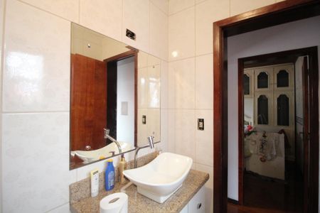 Apartamento para alugar com 312m², 3 quartos e 2 vagasBanheiro