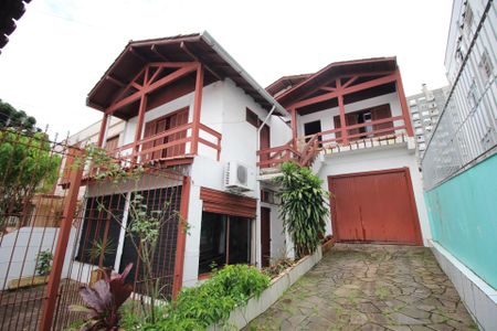 Apartamento para alugar com 312m², 3 quartos e 2 vagasFachada